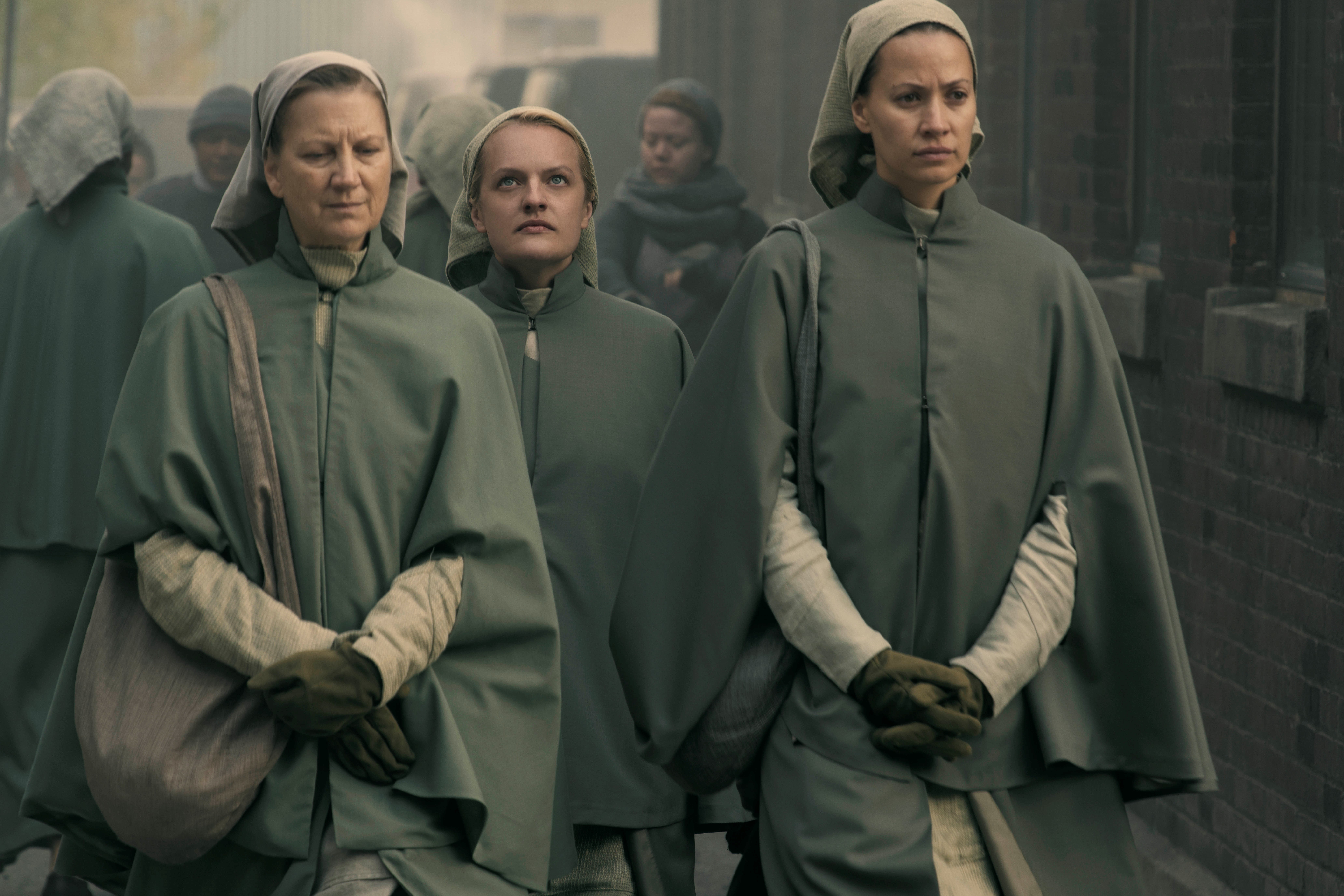 Handmaid's Tale Cast Cora Triple Recap - Handmaid's Tale | Hollywood News Source